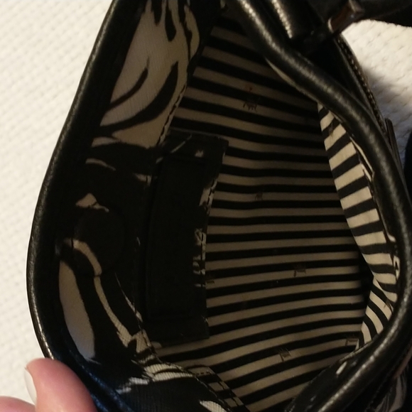 SOLD L.A.M.B. Crossbody Handbag - Picture 7 of 10